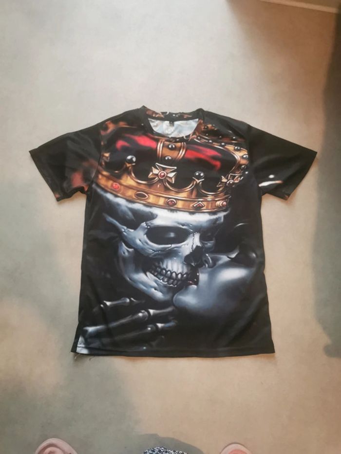 Tee shirt tête de mort