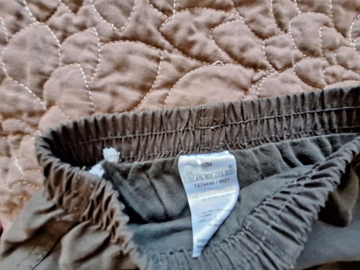 Lot manteau et tee shirt manches longues bébé garçon 12 Mois (TAO) + 1 pantalon gratuit - photo numéro 8