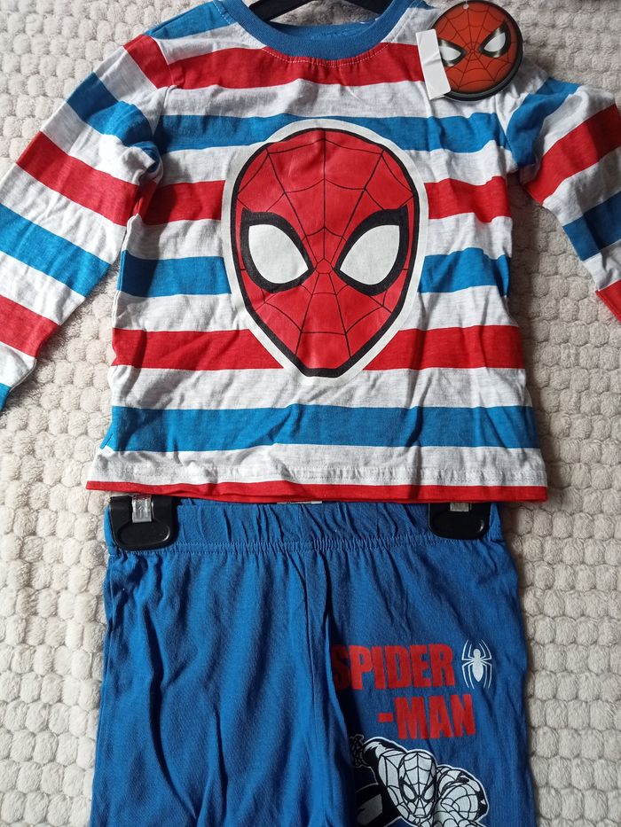 Pyjama spiderman Marvel - photo numéro 2