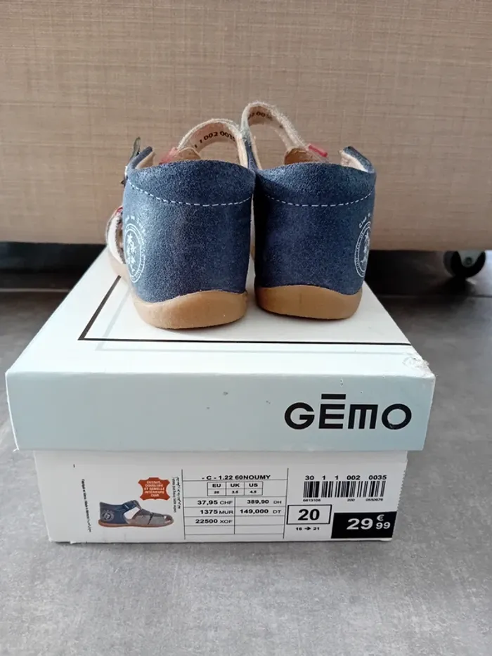 Sandales en cuir été - Pointure 20 - photo numéro 4