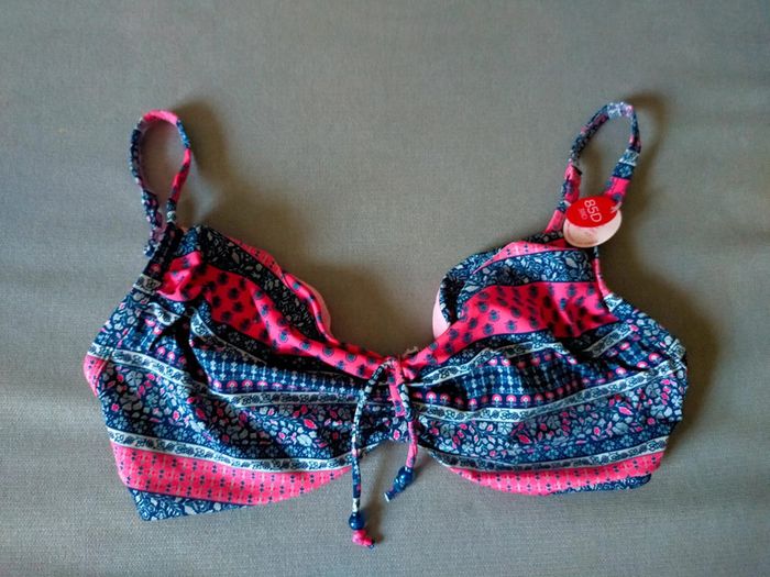 Haut de bikini imprimé bohème – Her Body – Taille 85D