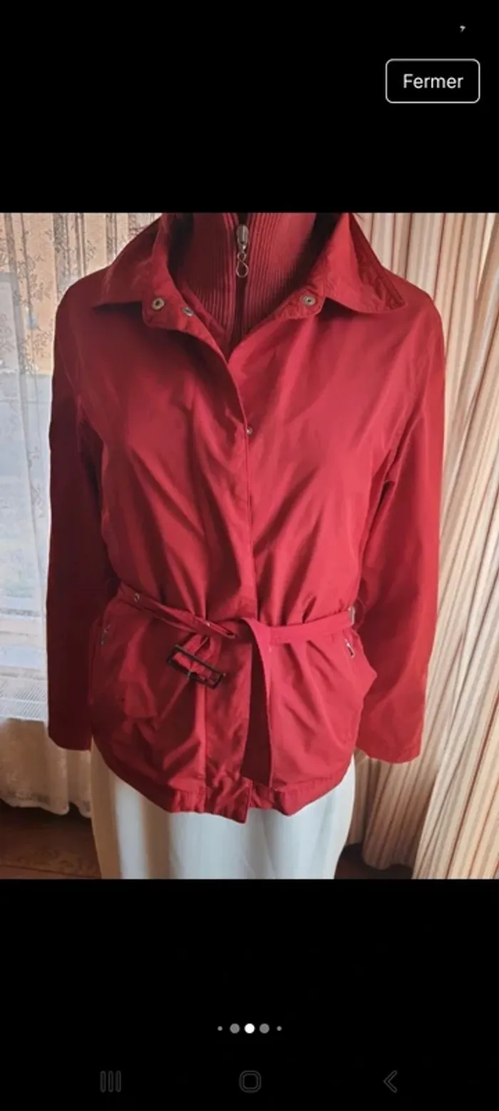 Jolie Veste coupe vent rouge St Oliver fr 42 - photo numéro 4