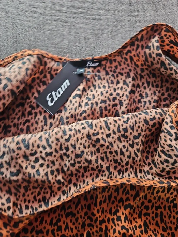 Top Etam - photo numéro 2