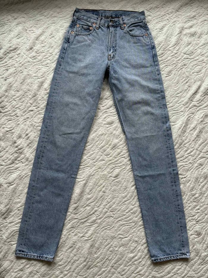 Jean Lévis 534 vintage 90s bleu clair taille haute coupe droite fuselé slim taille X/34 rare - photo numéro 5
