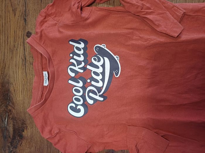 T-shirt manche longues comme neuf