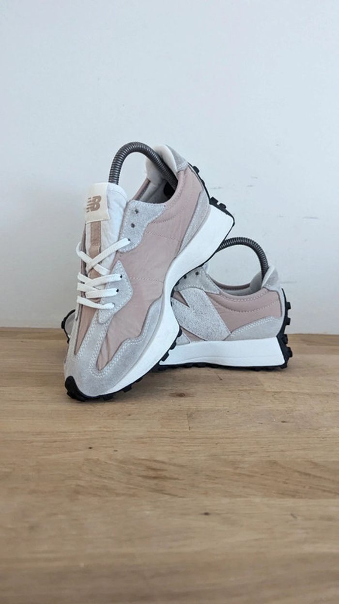 New balance 327 beige - photo numéro 2