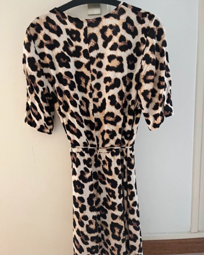 Robe femme - photo numéro 2