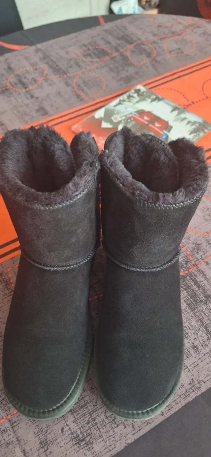 Bottines en suedine - photo numéro 2