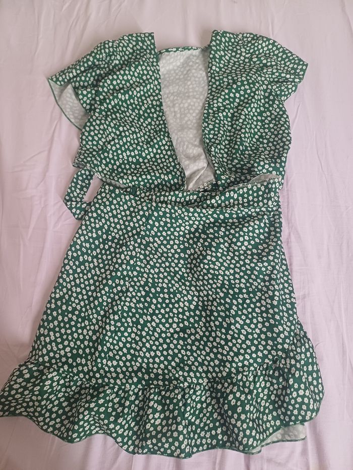 Ensemble shein vert fleurs