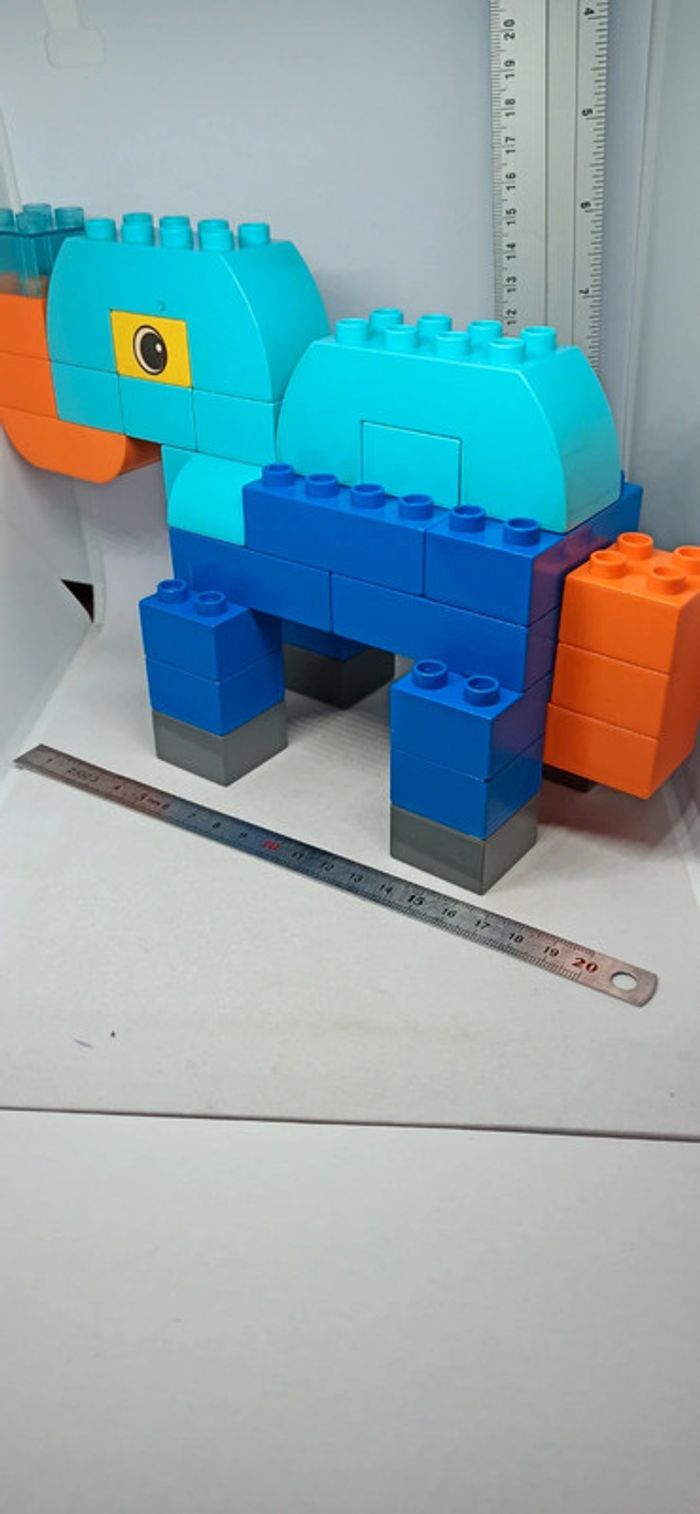 Éléphant en briques lego duplo - photo numéro 5