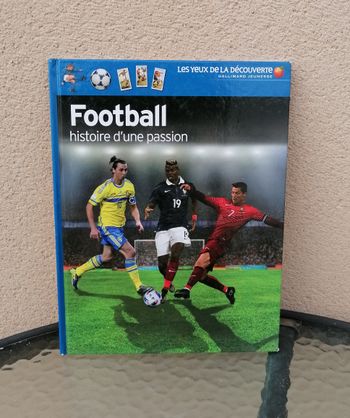 Livre Football histoire de passion. (Gallimard jeunesse)