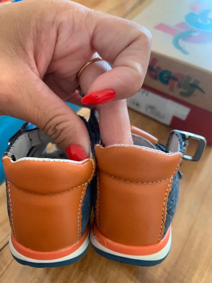 Sandales premiers pas Bopy taille 19 - photo numéro 4