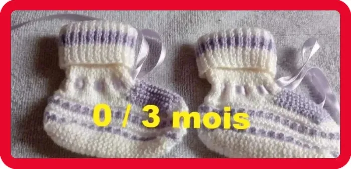 Chausson layette  blanc parme  Taille  0 /  3  mois