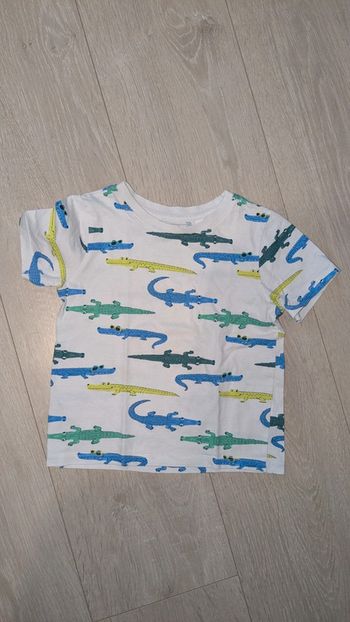 T shirt garçon 3 ans blanc à motifs crocodiles