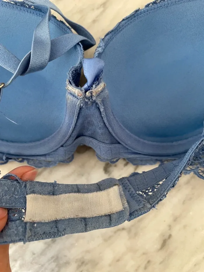 Soutien-gorge bleu pailleté - photo numéro 4