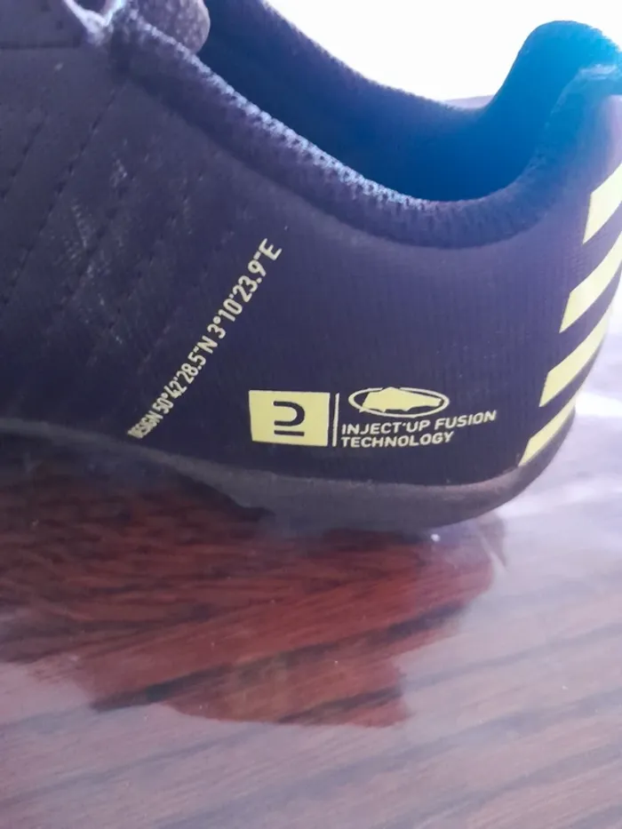 Chaussure de foot 33 - photo numéro 5