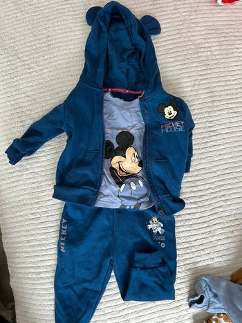 Ensemble Mickey bleu