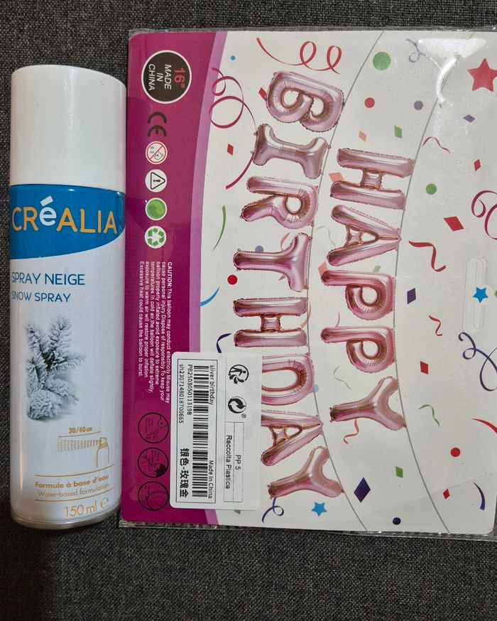 Lot divers accessoires Anniversaire