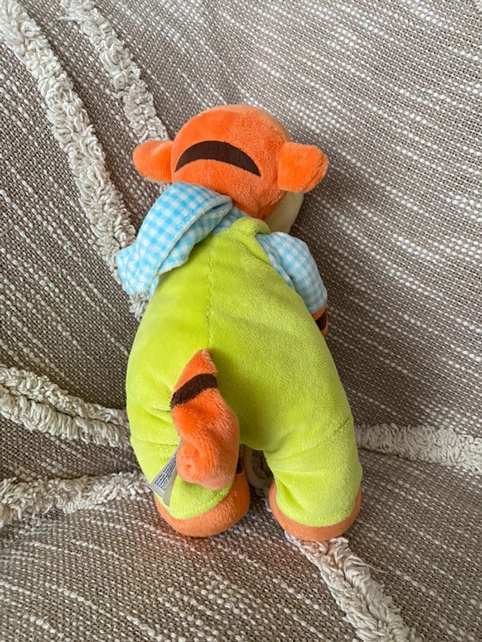 Peluche doudou musical 27cm Disney tigrou miel tigre orange et vert à carreau bleu parfait état - photo numéro 3