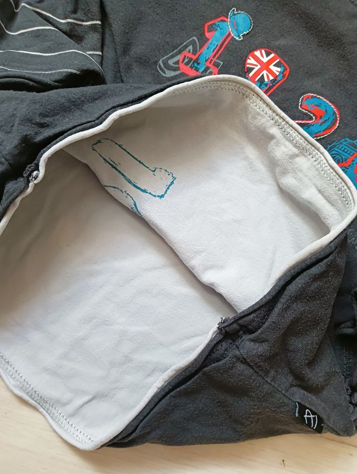 Haut Disney 3/4ans - photo numéro 4