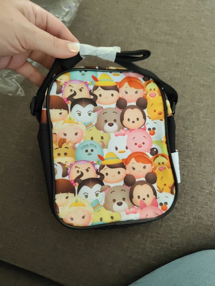 Sacoche Disney tsum tsum neuve - photo numéro 3