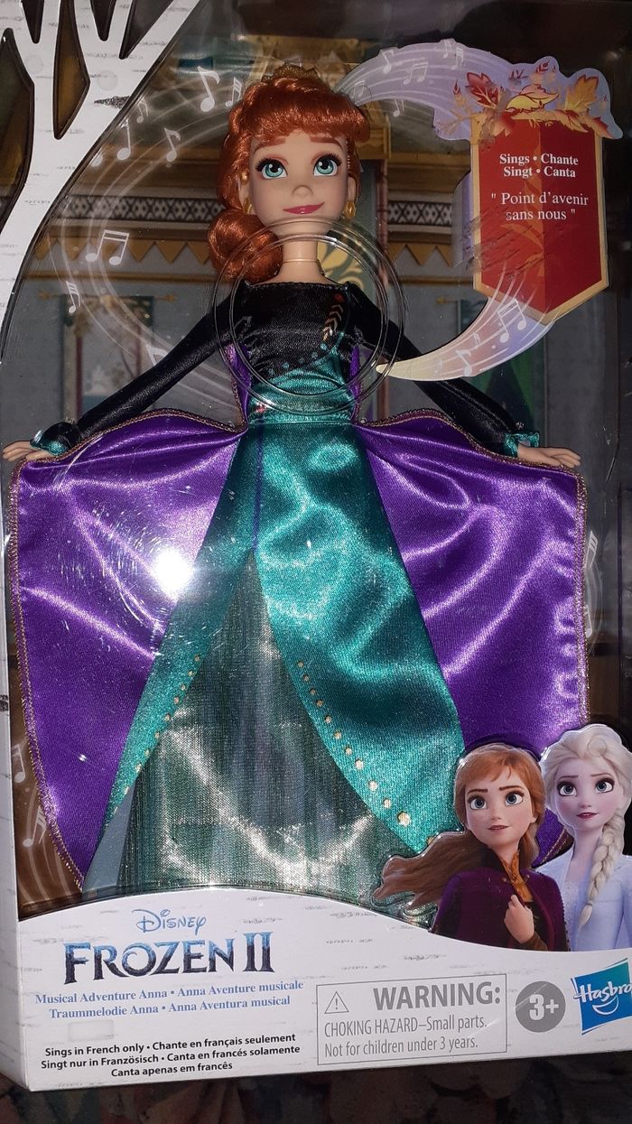 Poupée Anna Disney