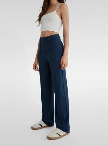 Pantalon droit bleu marine Stradivarius 