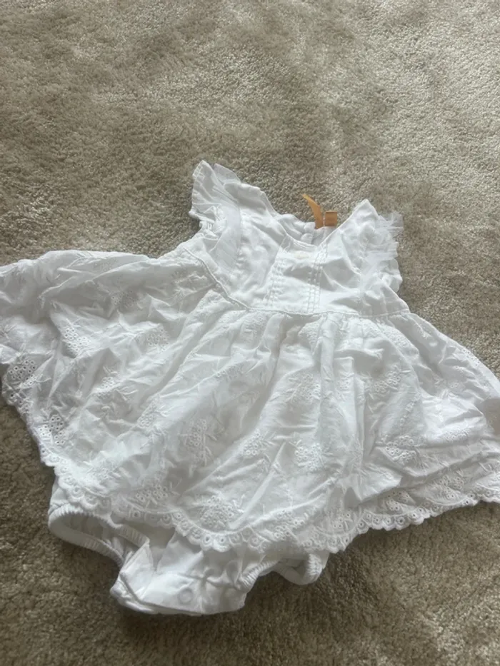 Robe bébé - photo numéro 2