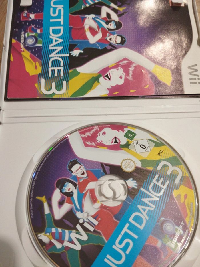 Just dance 3 Nintendo Wii - photo numéro 3