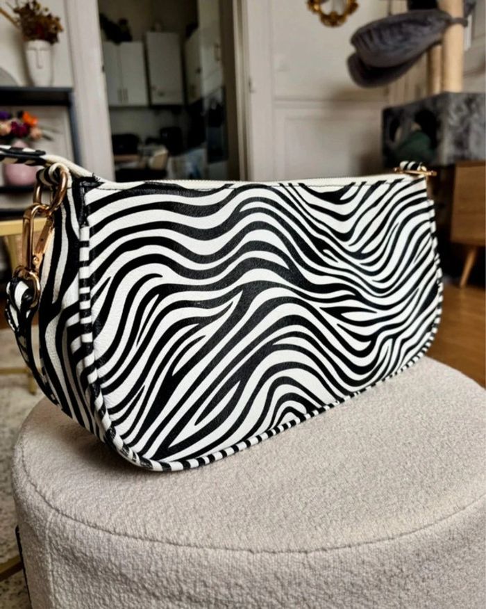 Sac zèbre porté épaule - photo numéro 2
