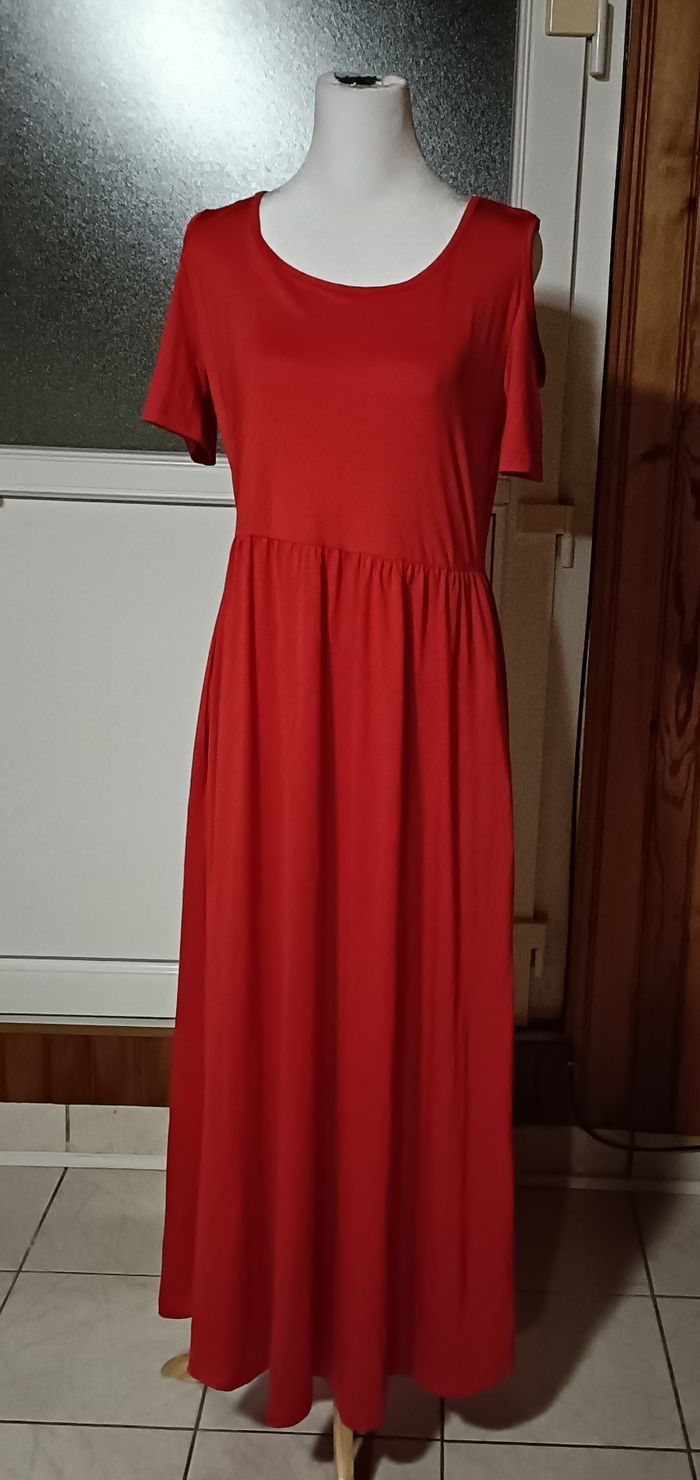 Robe rouge - photo numéro 5