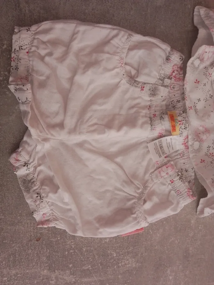Ensemble bébé fille 6 mois - photo numéro 6