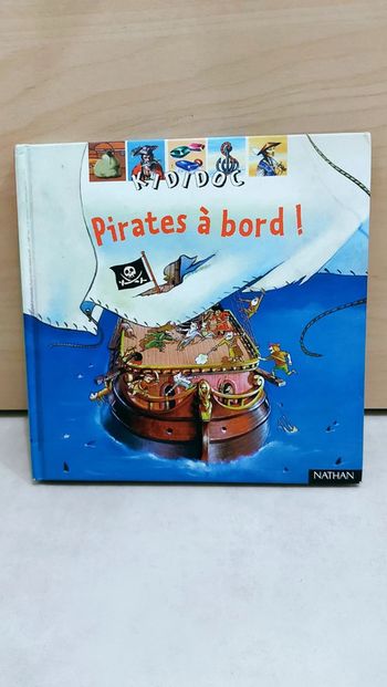 📚 Livre Kididoc : Pirates à bord !