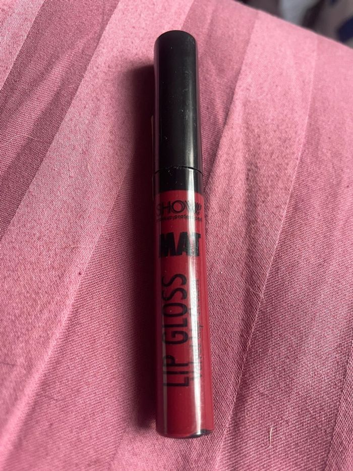 Gloss à lèvres mat