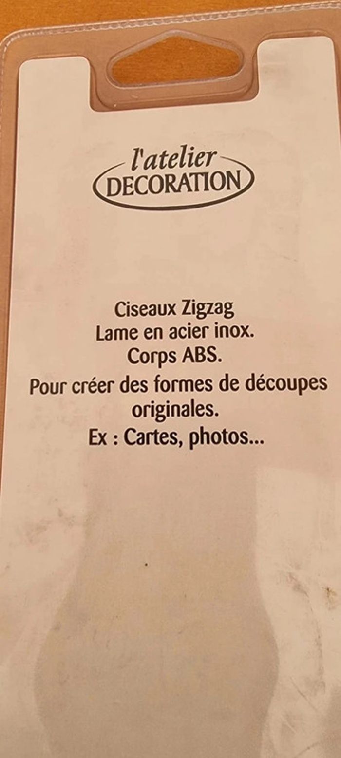 Ciseaux zig-zag DMC Neufs - photo numéro 3