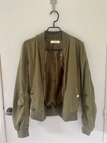 Bombers kaki