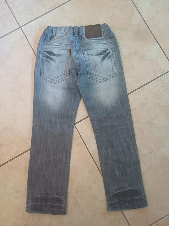 Jeans 7 ans - photo numéro 2