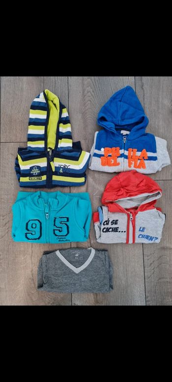 Lot 5 sweats garçon 6 mois