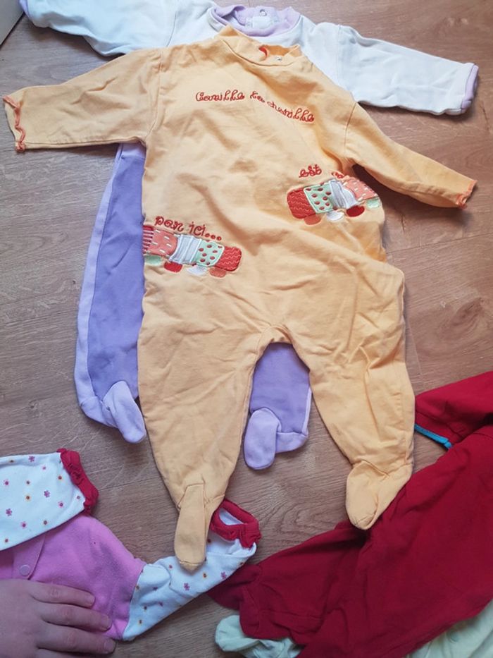 Pyjama bébé 6mois - photo numéro 7