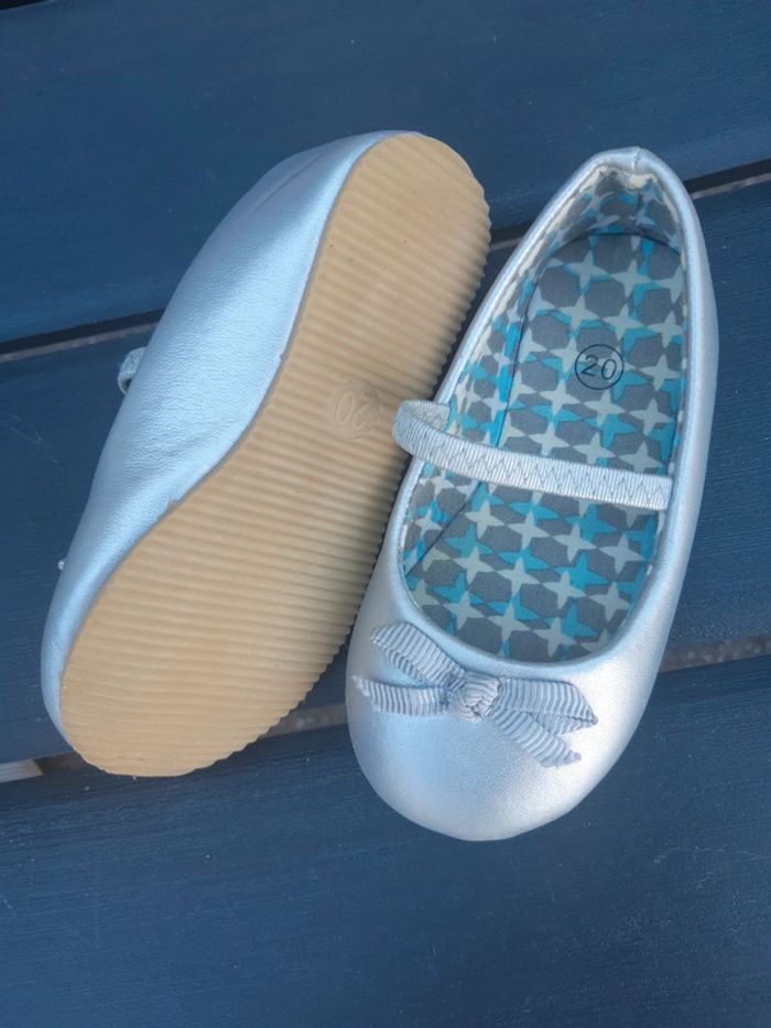 Ballerines bébé fille pointure 20 gris argenté - photo numéro 2