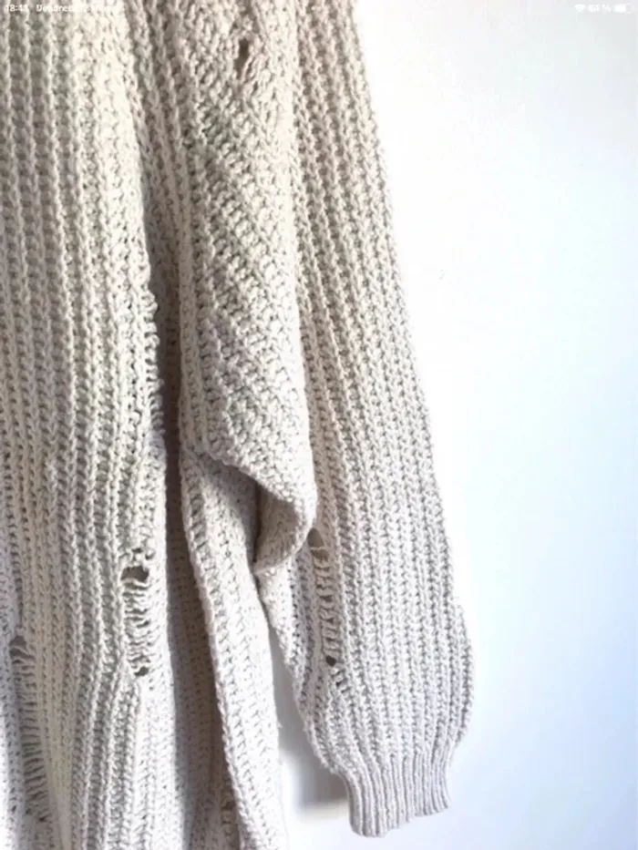 Pull blanc et ajouré oversize Pull&Bear taille 36 - photo numéro 12