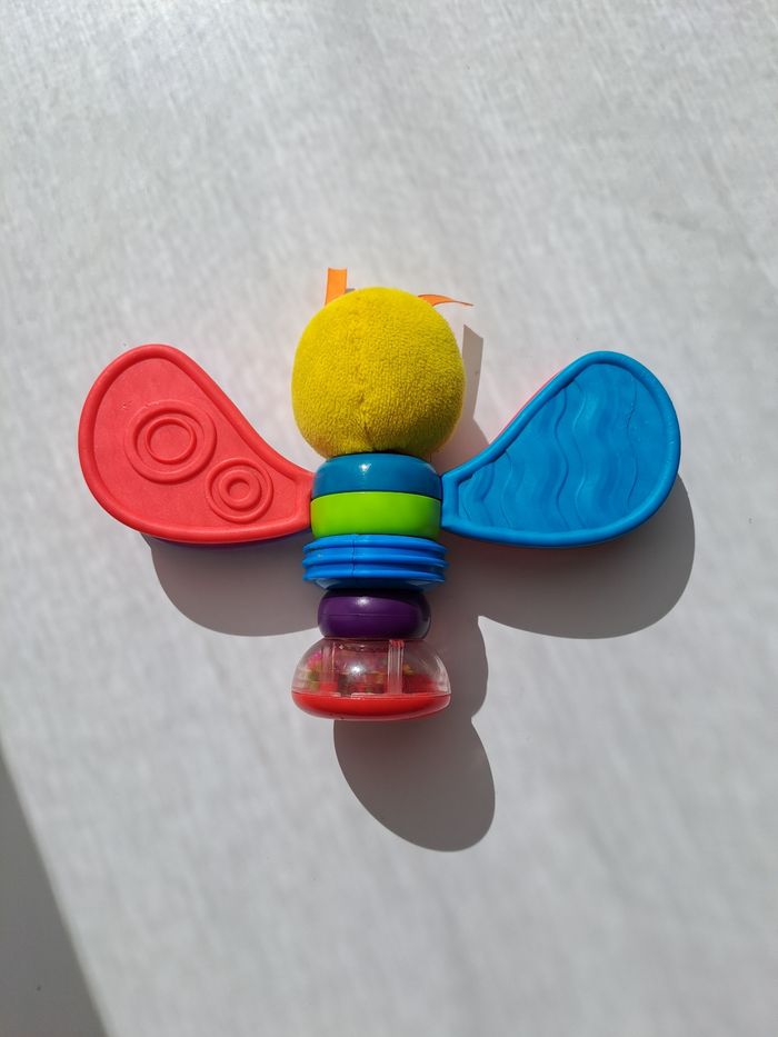 Hochet papillon multicolores - photo numéro 2