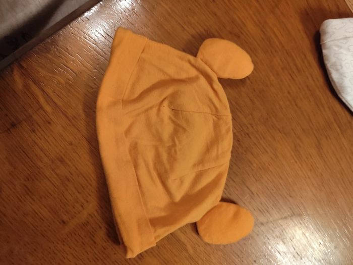 6 Bonnets - photo numéro 2