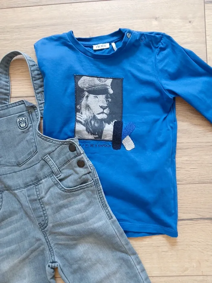 Salopette et t shirt longues manches - photo numéro 2