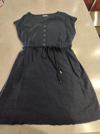 Robe bleu marine Cache Cache T44 – neuve sans étiquette