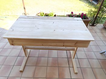 Pupitre d'écolier évolutif / bureau enfant en pin massif