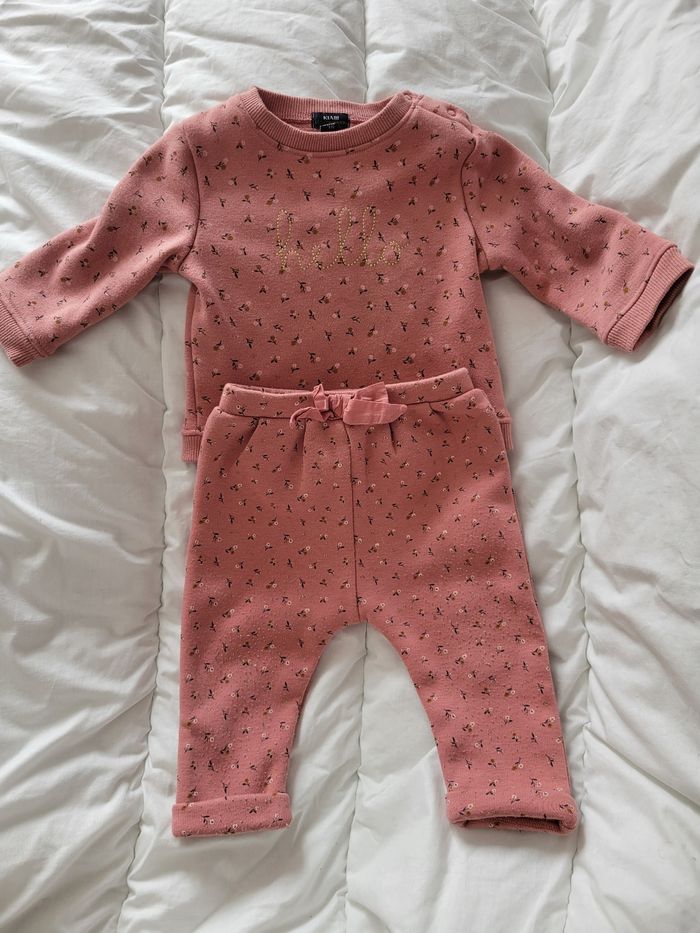 Ensemble fille 6 mois