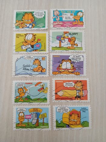 lot de 2 séries de timbres