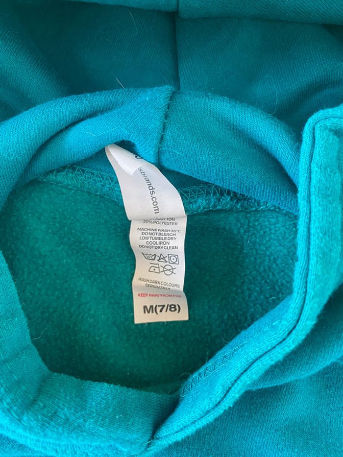 Pull a capuche - photo numéro 2