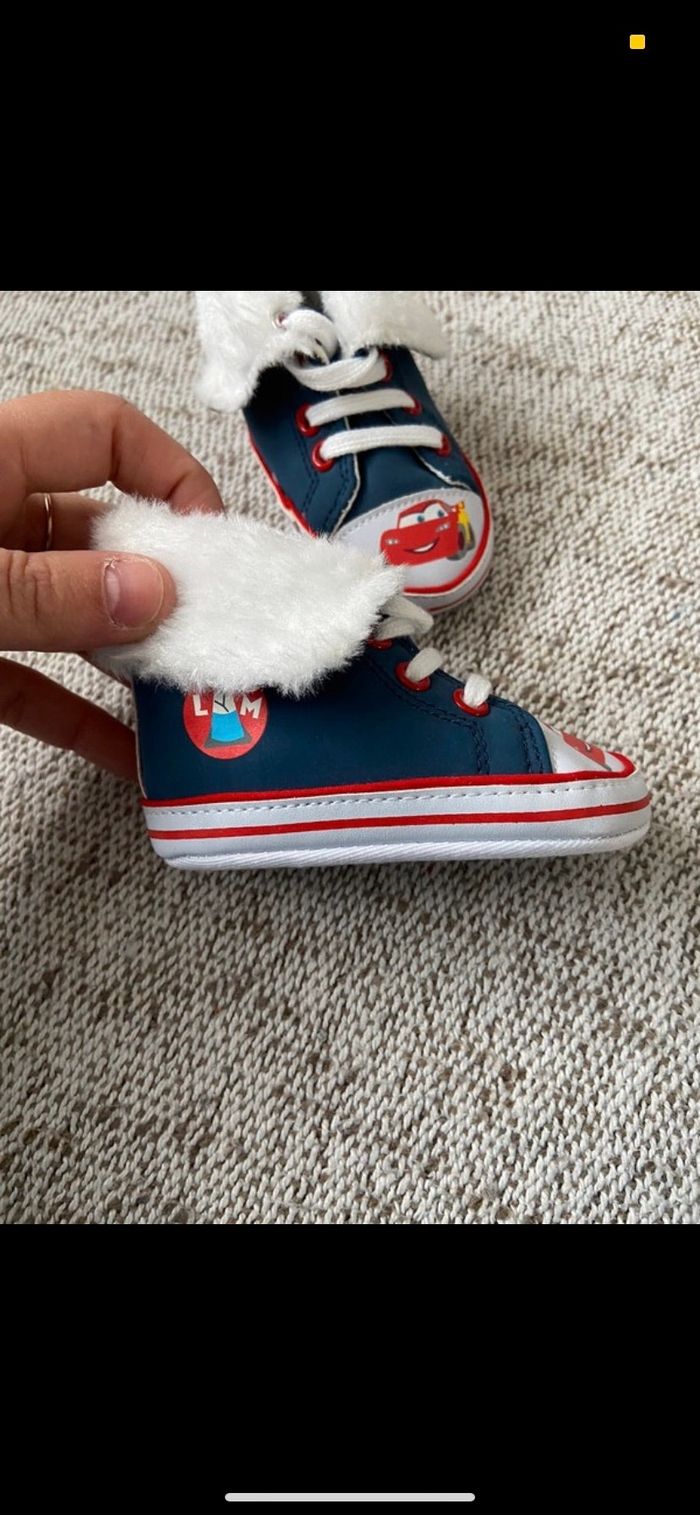 Chaussures bébé 6/12 mois - photo numéro 2